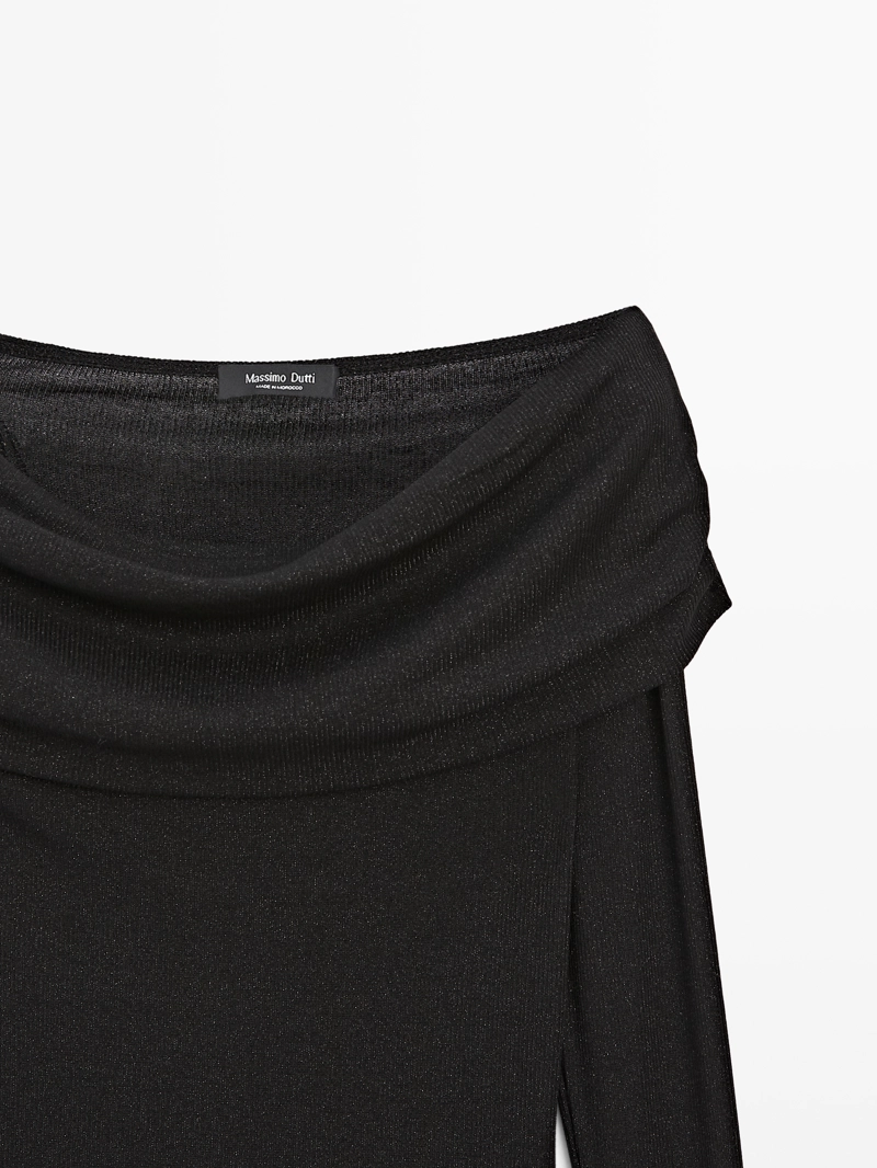 Водолазка с длинным рукавом из ребристой ткани с металлическим оттенком