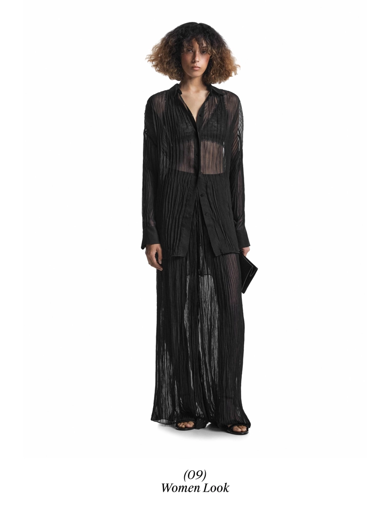 Длинная плиссированная рубашка свободного кроя