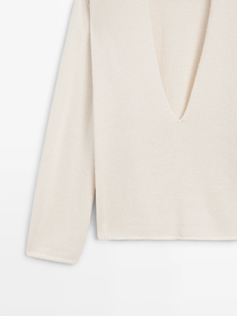 Свитер v-образный из альпаки и шелка - limited