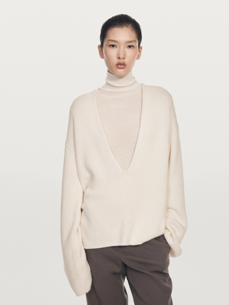 Свитер v-образный из альпаки и шелка - limited