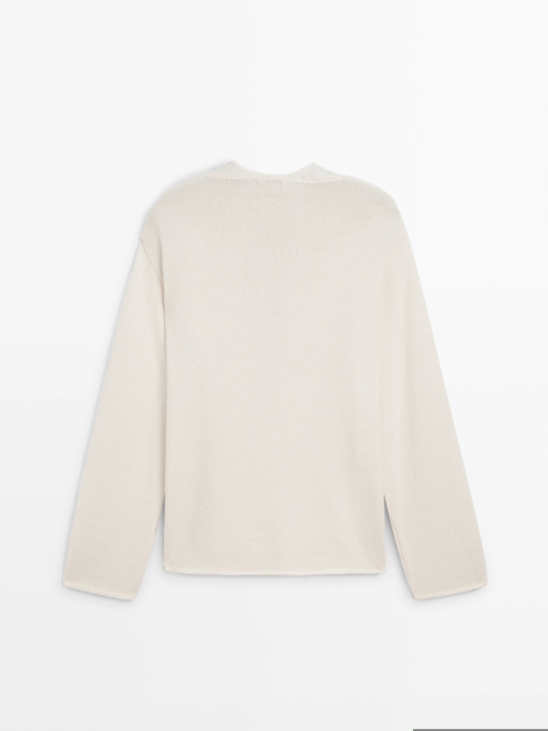 Свитер v-образный из альпаки и шелка - limited