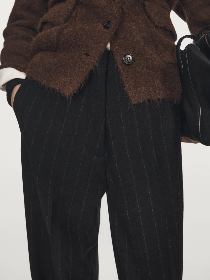 Брюки прямого кроя в полоску