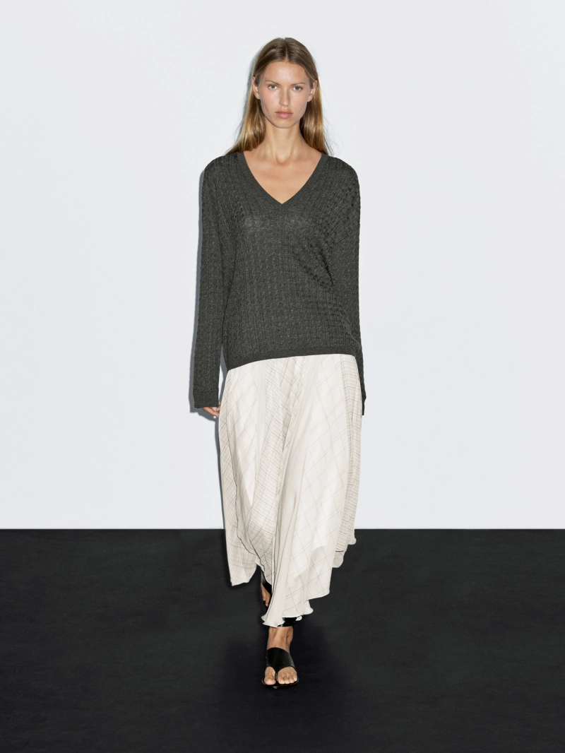 Асимметричная юбка-миди в клетку