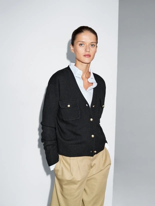 Купить Massimo Dutti Кардиган с V-образным вырезом и золотыми пуговицами