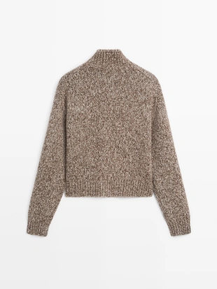 Кардиган из вязаного кашемирового шерстяного полотна с рожковой пуговицей- Заказать в России