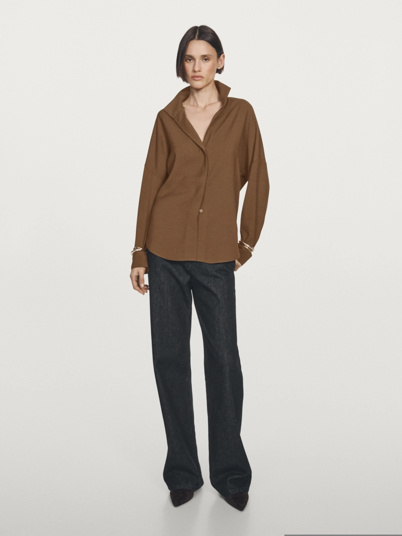 Рубашка свободного покроя с скрытыми пуговицами