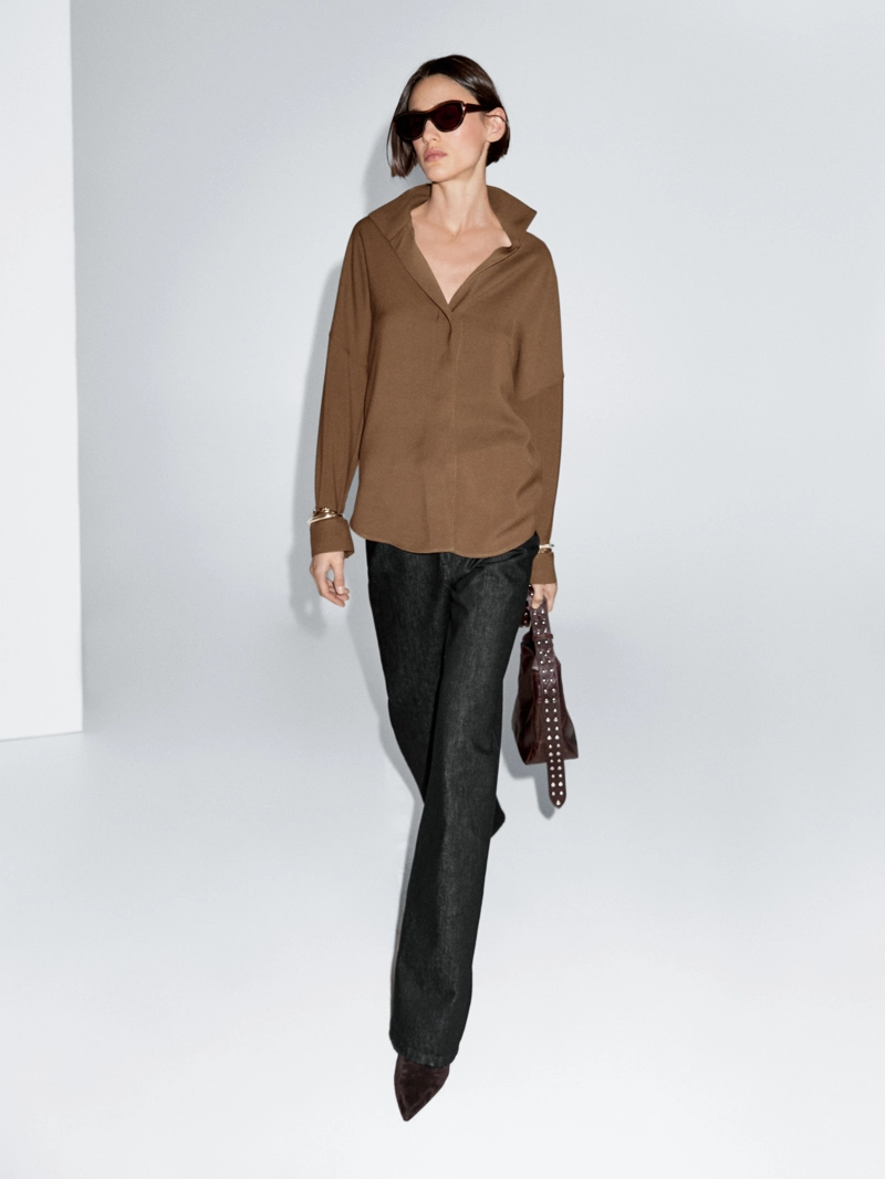 Рубашка свободного покроя с скрытыми пуговицами