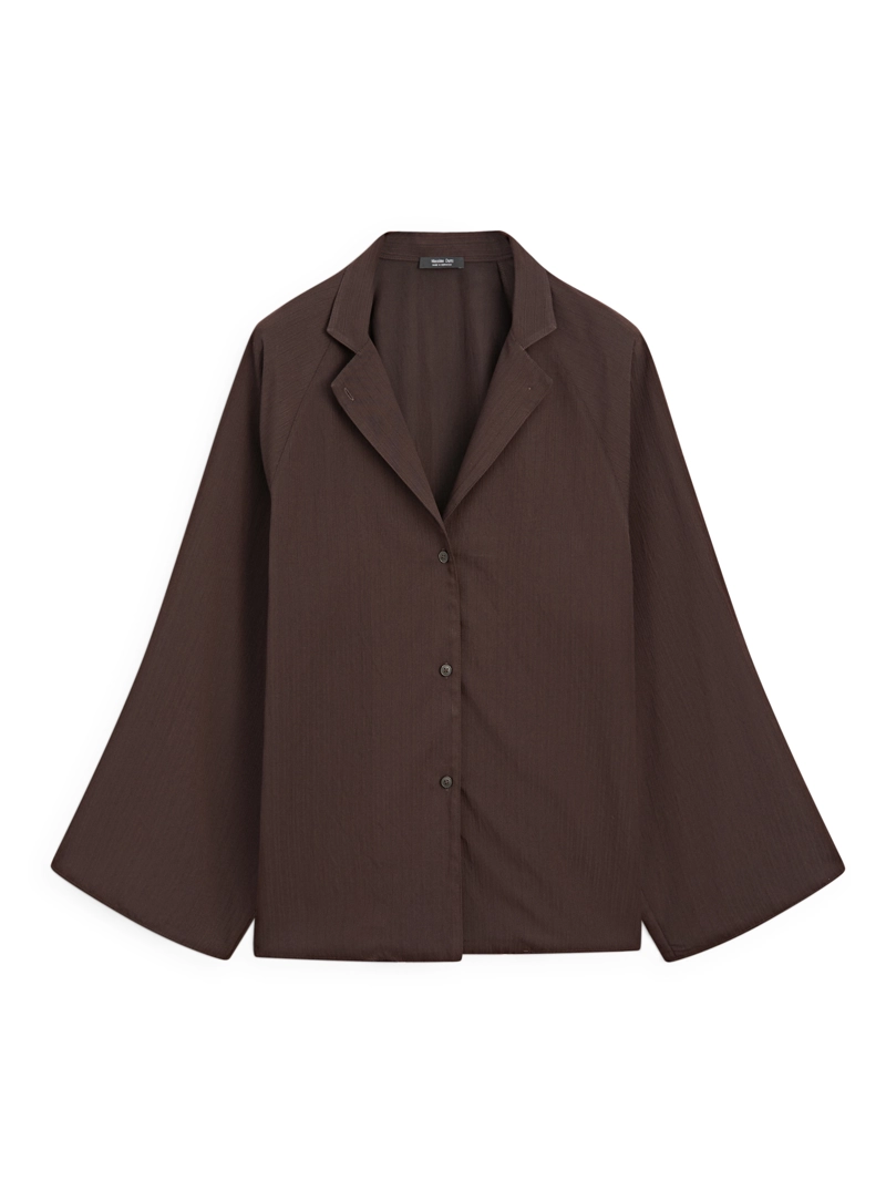 Рубашка с текстурными рукавами реглан