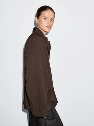 Рубашка с текстурными рукавами реглан- Заказать в России