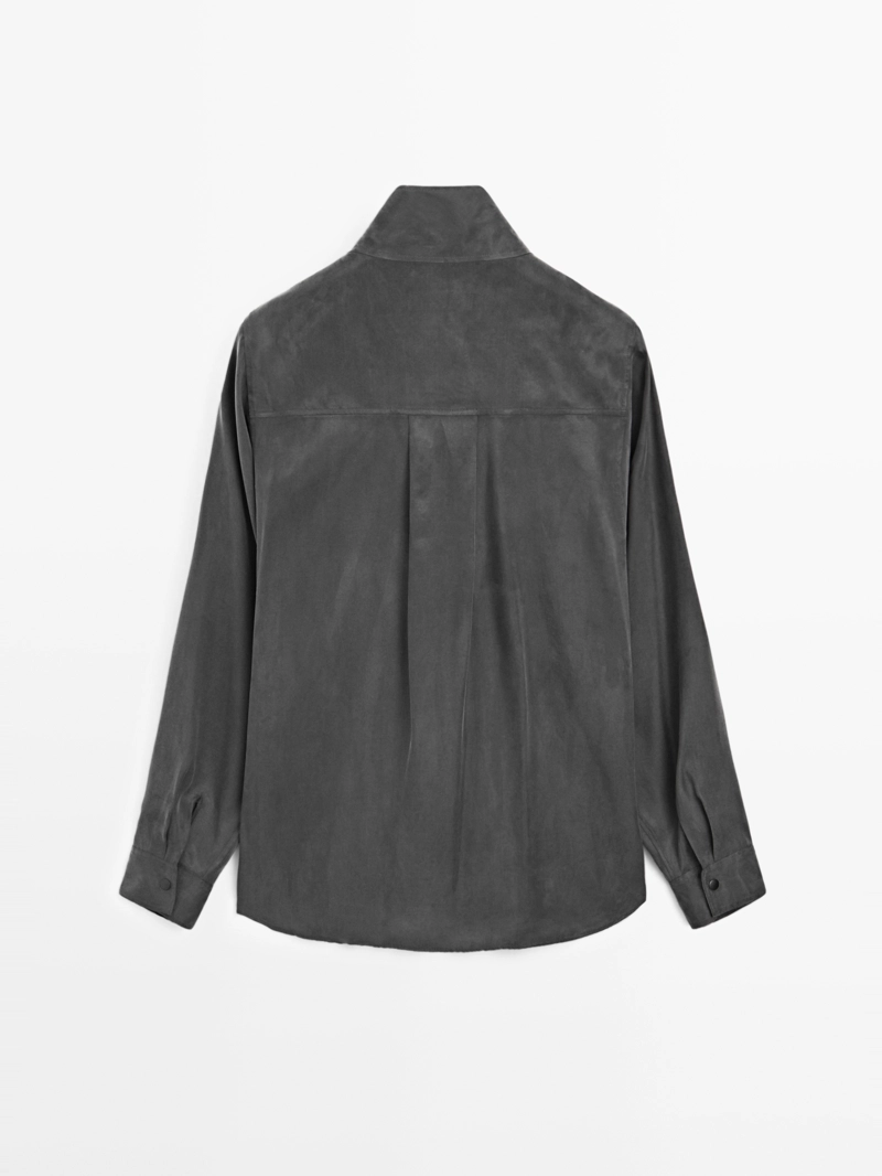 Рубашка с потайными кнопками