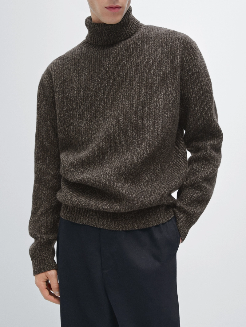 Свитер из муліне 100% шерсти с высоким воротником