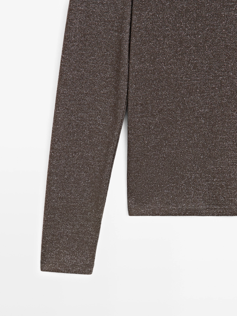 Футболка с длинным рукавом и металлическим оттенком