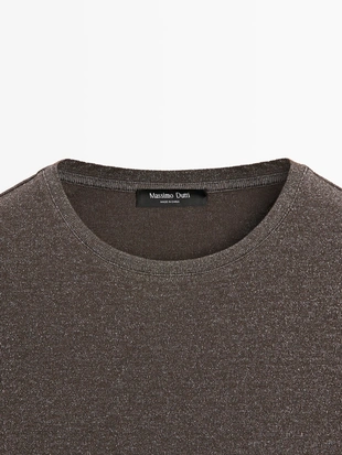 Футболка с длинным рукавом и металлическим оттенком- Заказать в России