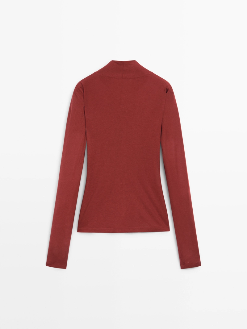 Топ из лиоцелла и шерсти с перекрестным лифом