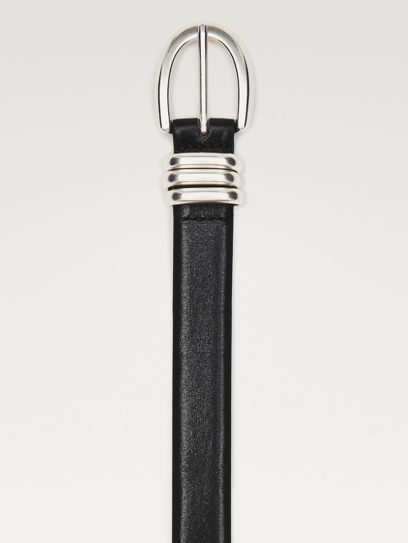 Кожанный ремень из натуральной кожи с металлическим деталем