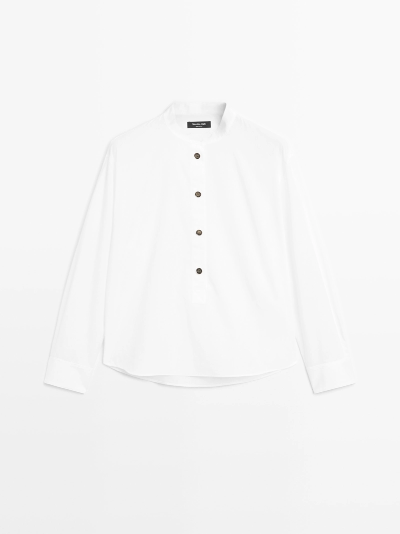 Рубашка с стойкой и пуговицами из золота