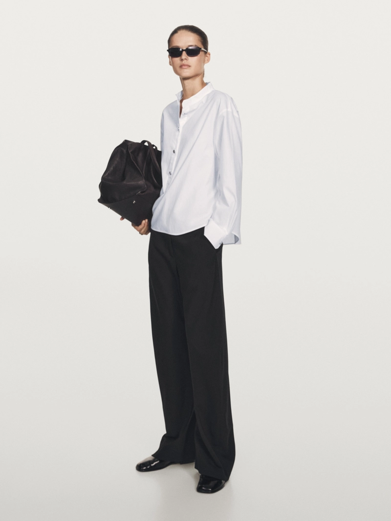 Рубашка с стойкой и пуговицами из золота