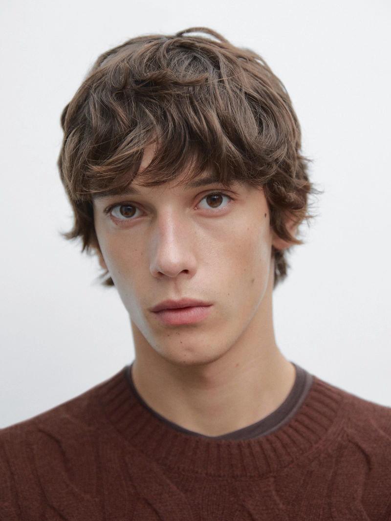 Пуловер из шерстяной смеси с косами