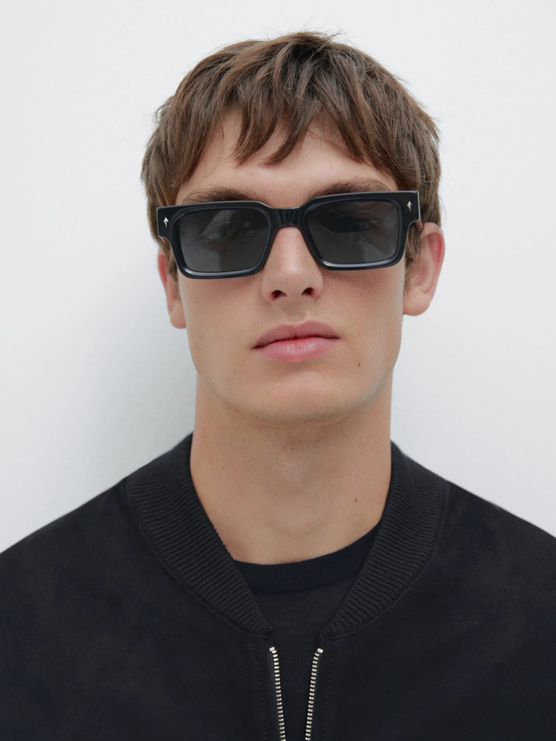 Куртка-бомбер из шерсти и замши