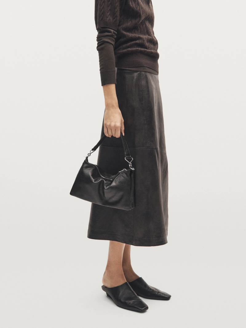 Сумка из мягкой кожи с отделениями