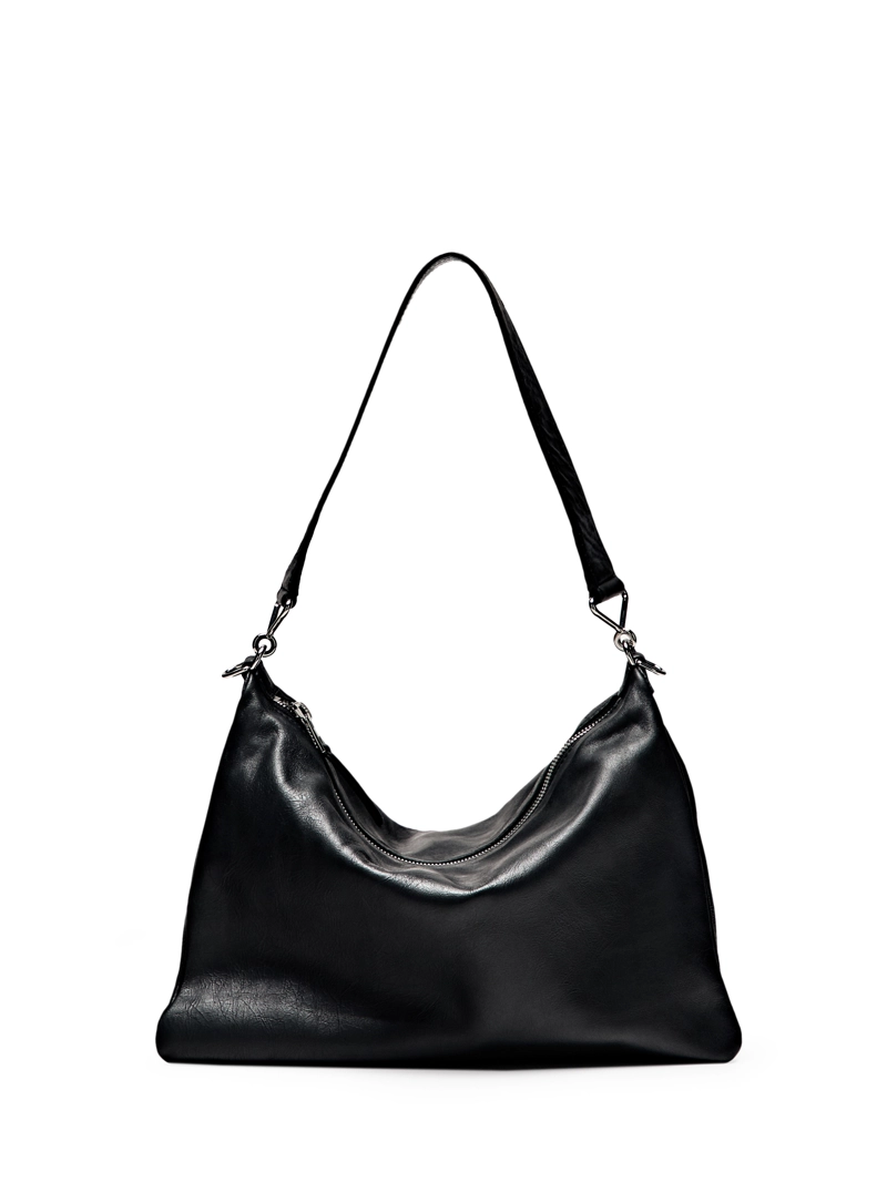 Сумка с крупным отделением из кожи