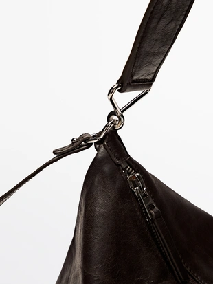 Сумочка из кожи с отделениями- Заказать в России