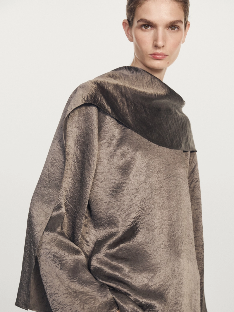 Женская блуза из струящегося атласа с деталью на завязке