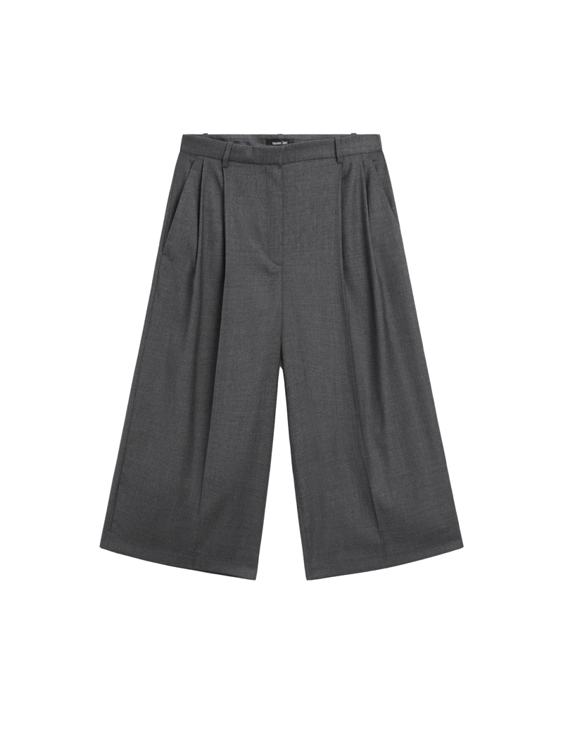 Шорты-бермуды из 100% шерсти с защипами