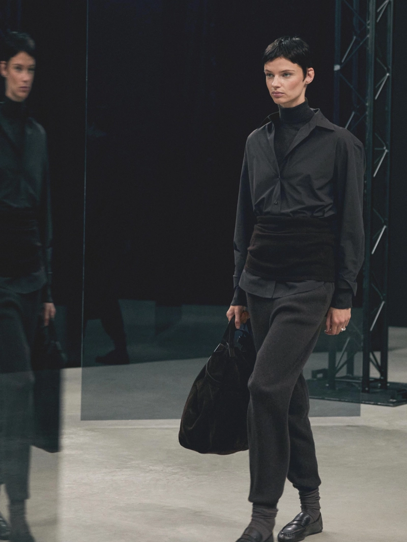 Брюки 100% кашемировые свободного кроя