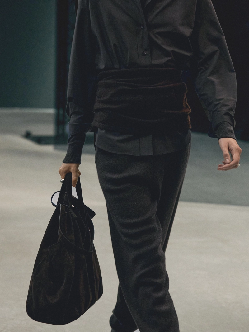 Брюки 100% кашемировые свободного кроя