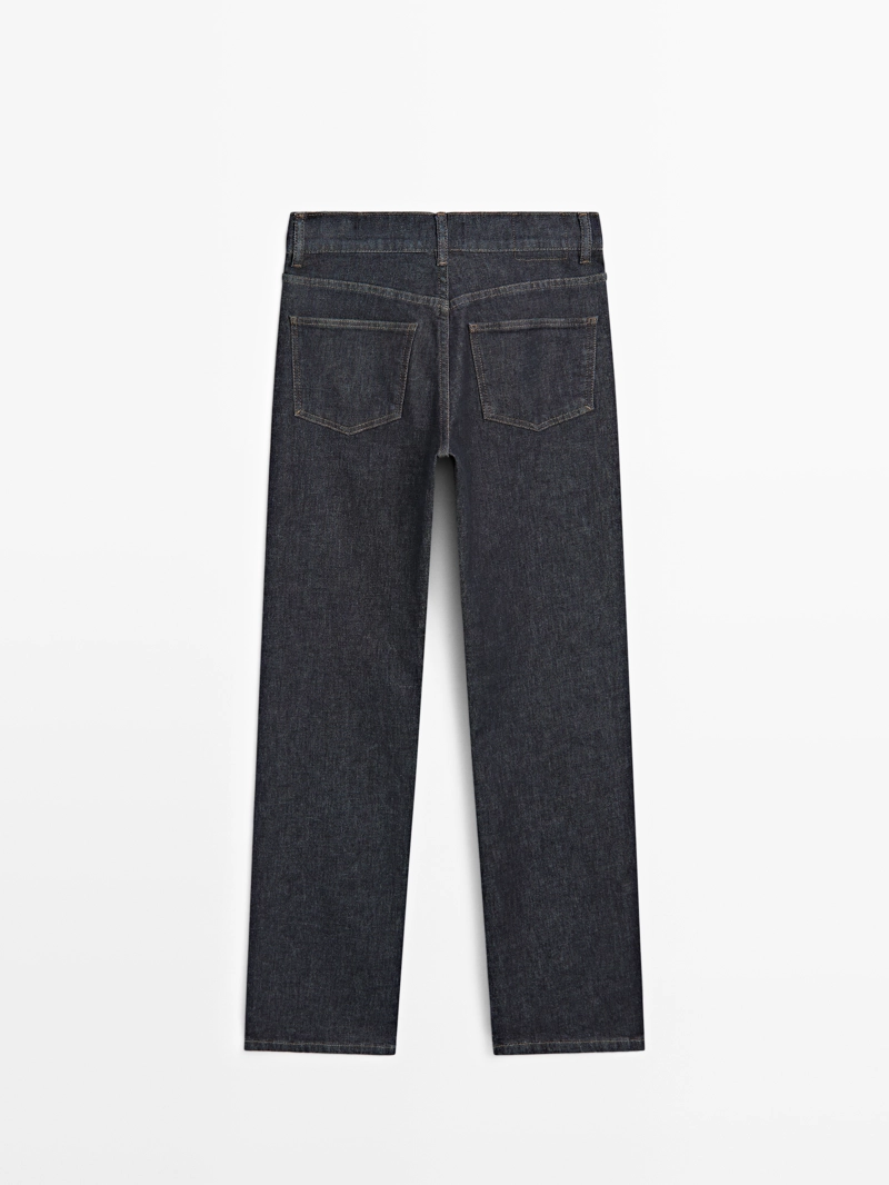 Джинсы прямого покроя с высокой посадкой