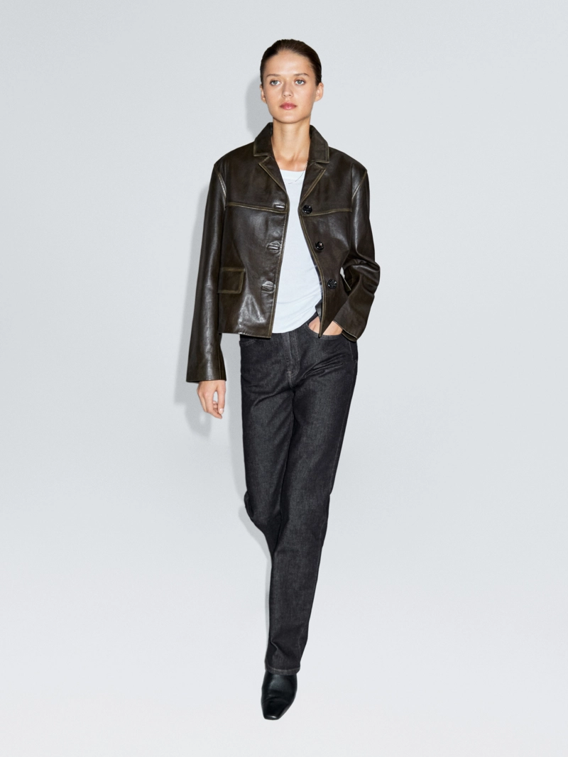 Джинсы прямого покроя с высокой посадкой