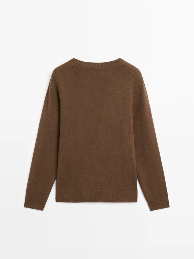 Свитер с круглым вырезом из шерстяно-вискозной смеси