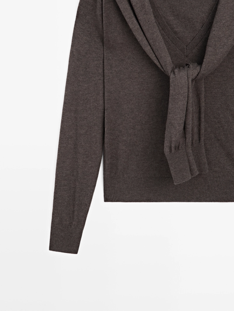 Трикотажный свитер с многофункциональными рукавами