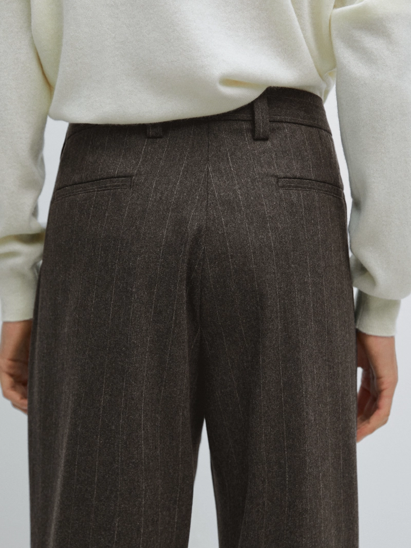 Полосатые брюки для костюма из шерстяно-смесовой ткани