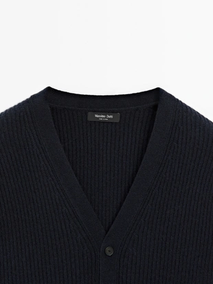 Кардиган из кашемирово-шерстяной пряжи- Заказать в России