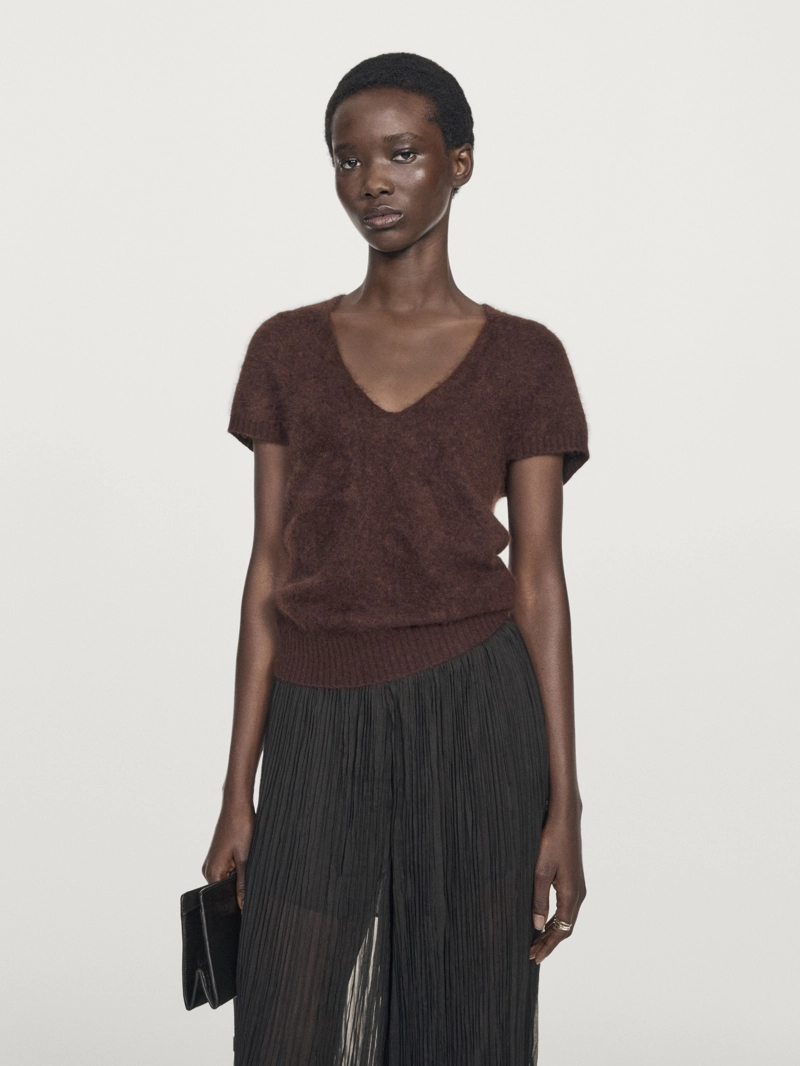 Свитер с v-образным вырезом из шерсти и кашемира