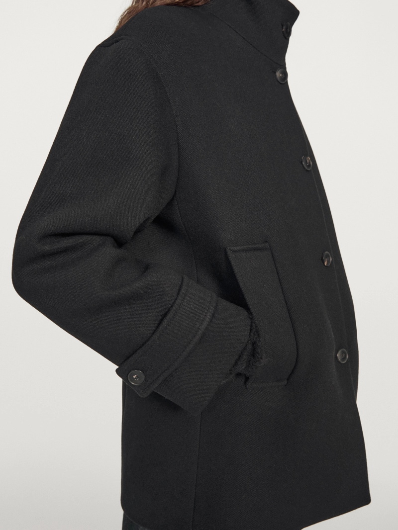 Пальто из шерстяной смеси с высоким воротником на пуговицах