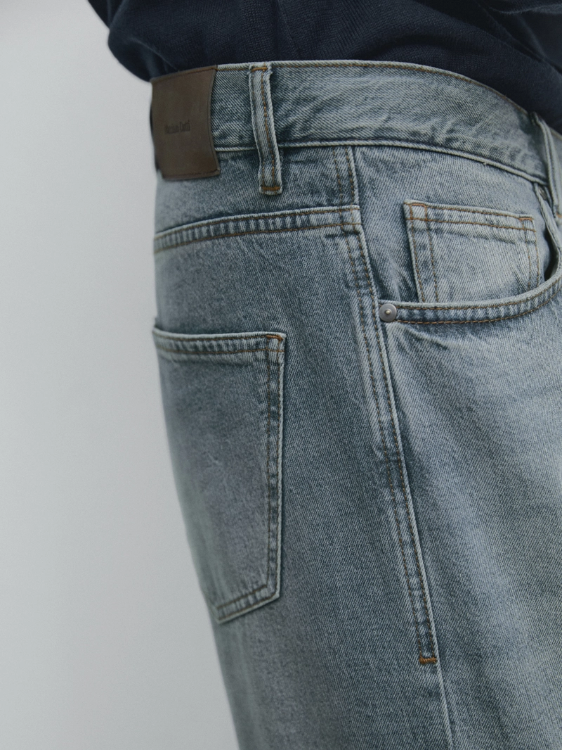 Джинсы прямого кроя