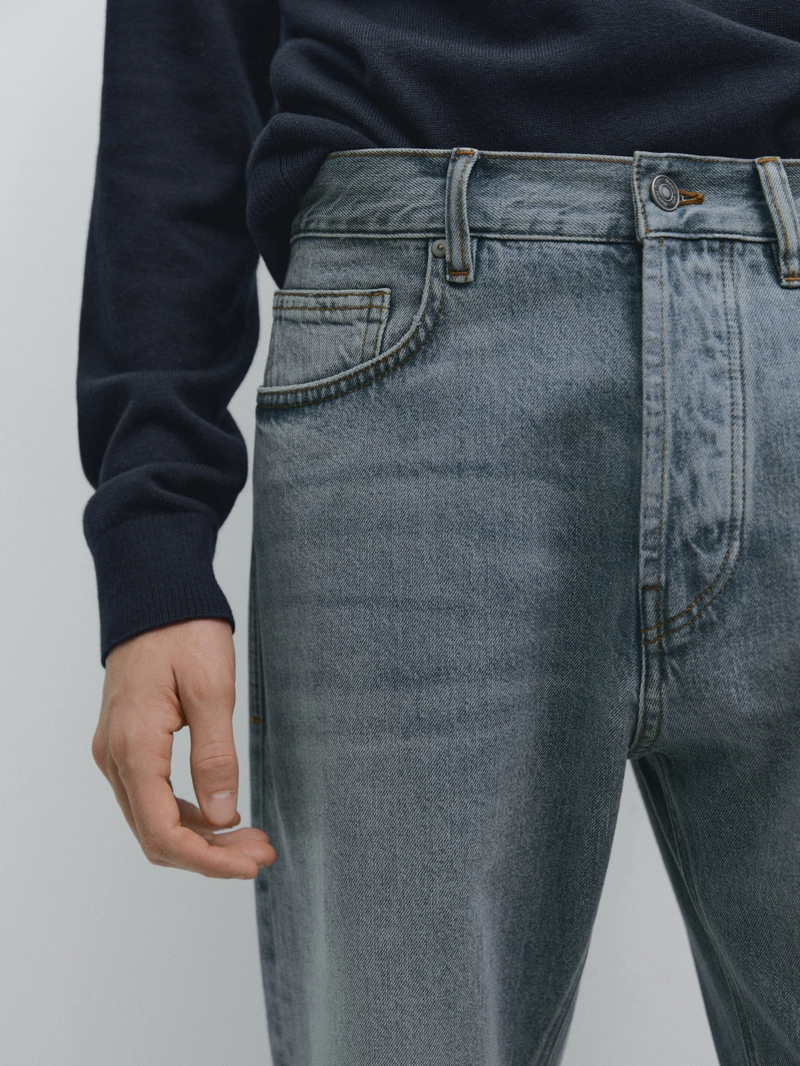 Джинсы прямого кроя