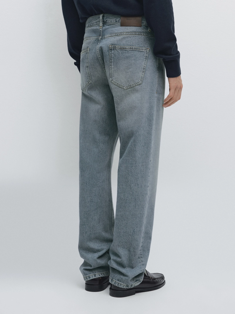 Джинсы прямого кроя