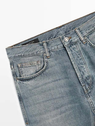 Джинсы прямого кроя- Заказать в России