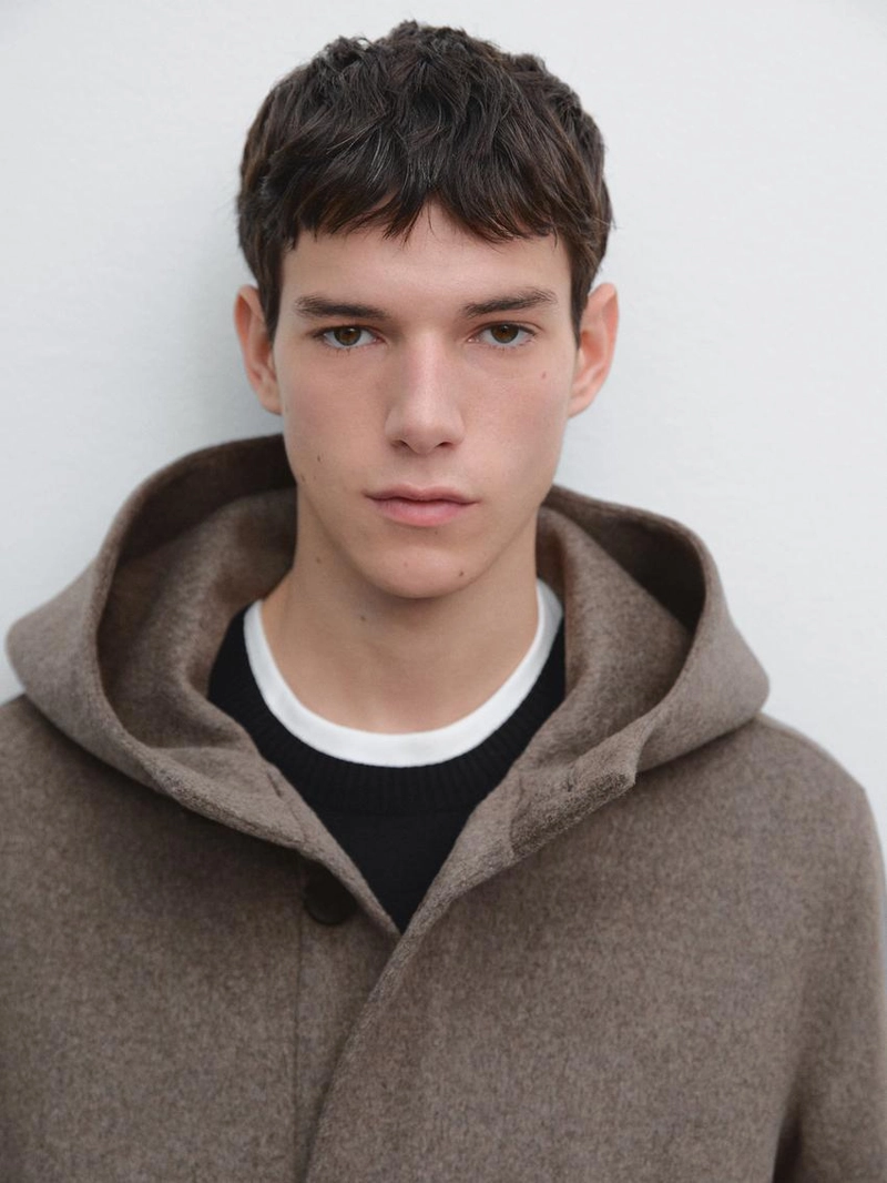 Пальто из шерстяной смеси с капюшоном