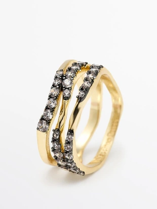 Кольцо с кристаллами- Заказать в России