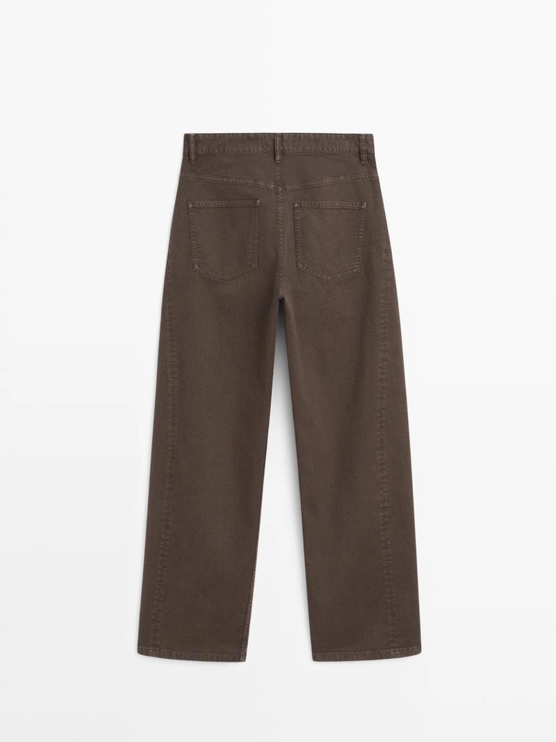 Джинсы с высокой талией и объемным кроем