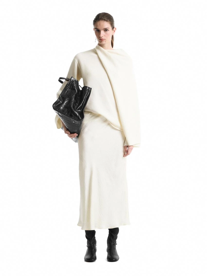 Тянущиеся ботильоны на высоком каблуке