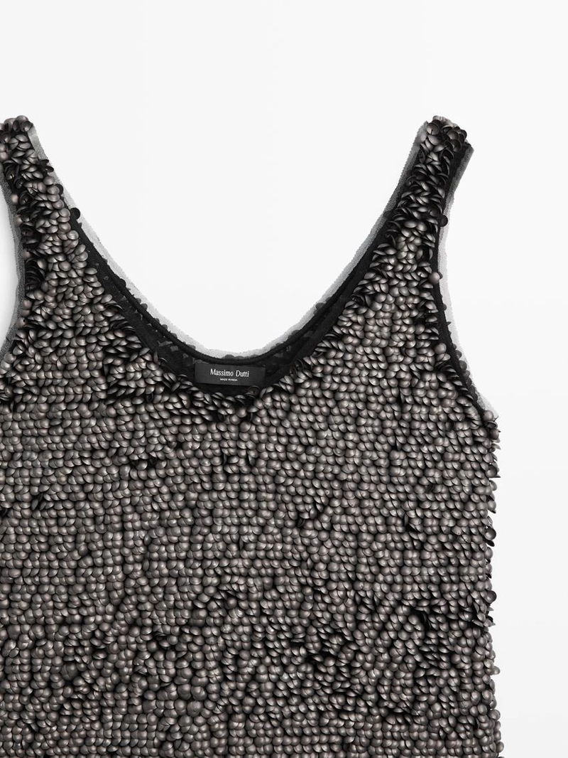 Топ с бретелями и бисером