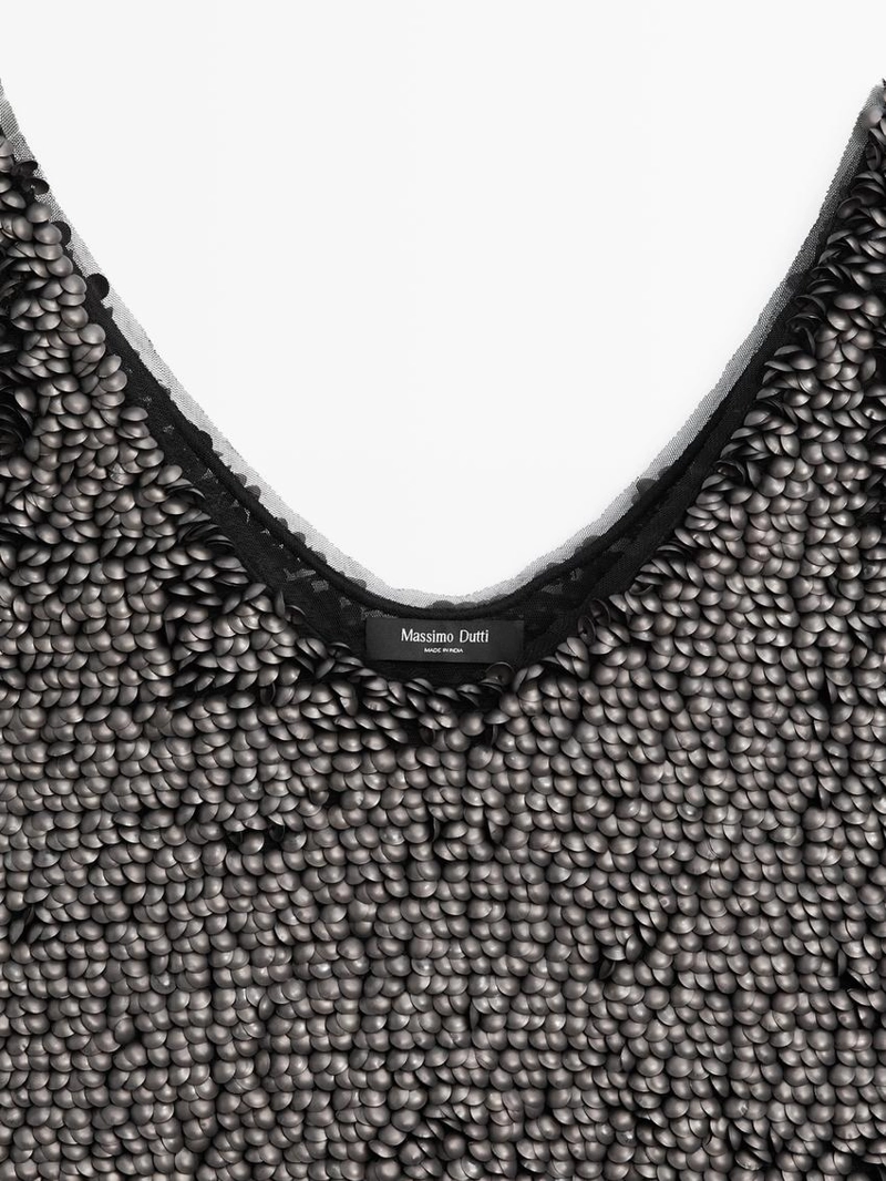 Топ с бретелями и бисером