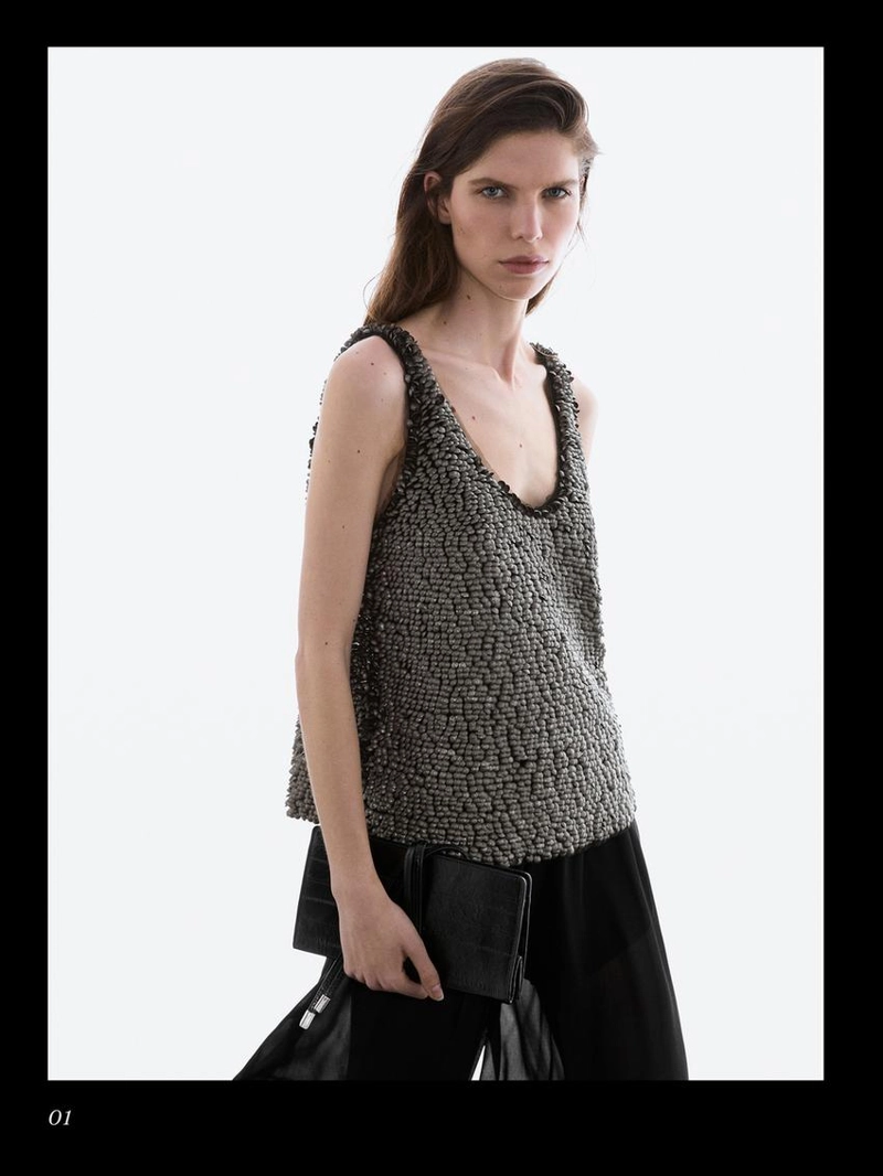 Топ с бретелями и бисером