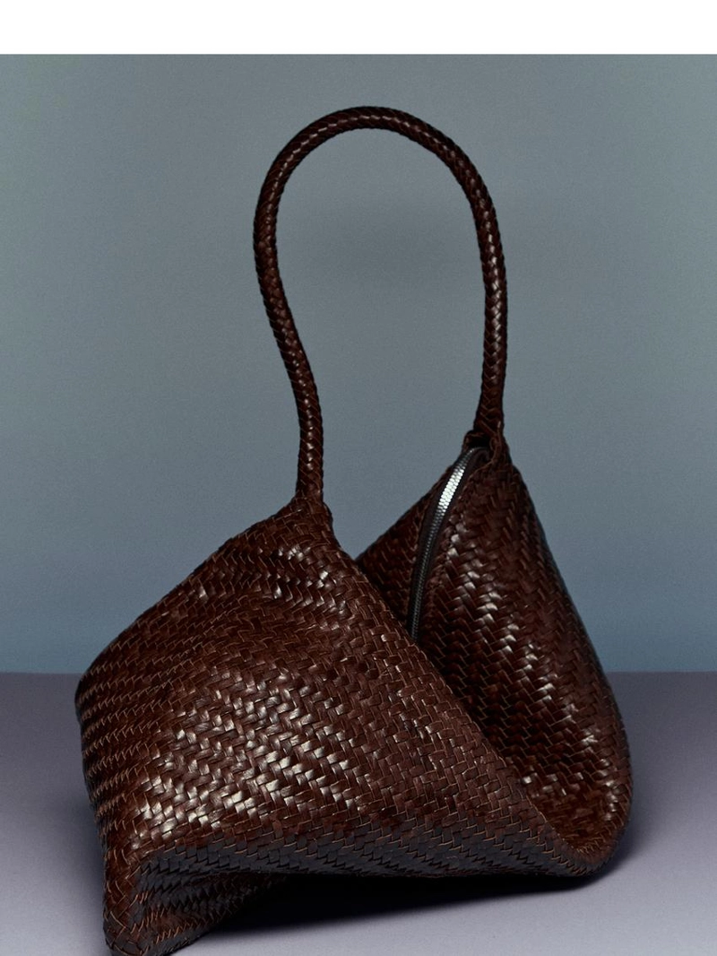 Сумка большая плетеная из натуральной кожи наппа